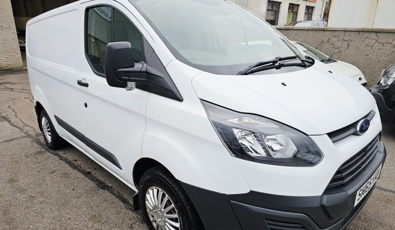 2015 White Ford Transit Custom TDCI Limited Van, 2.2L Diesel. MOT January 2027.Low Miles.FSH.2 Owner £6495 full