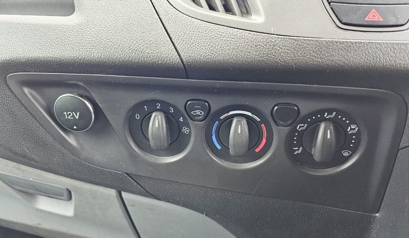 2015 White Ford Transit Custom TDCI Limited Van, 2.2L Diesel. MOT January 2027.Low Miles.FSH.2 Owner £6495 full