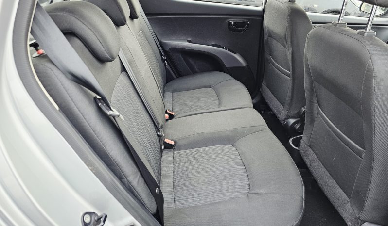 2011 Silver Hyundai i10 Active, 1.2L petrol, Mot february 2027.5dr. Aux.£20 tax. 65k Miles. Ulez free.2 Owner £2995 full