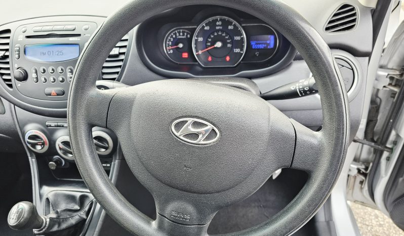 2011 Silver Hyundai i10 Active, 1.2L petrol, Mot february 2027.5dr. Aux.£20 tax. 65k Miles. Ulez free.2 Owner £2995 full
