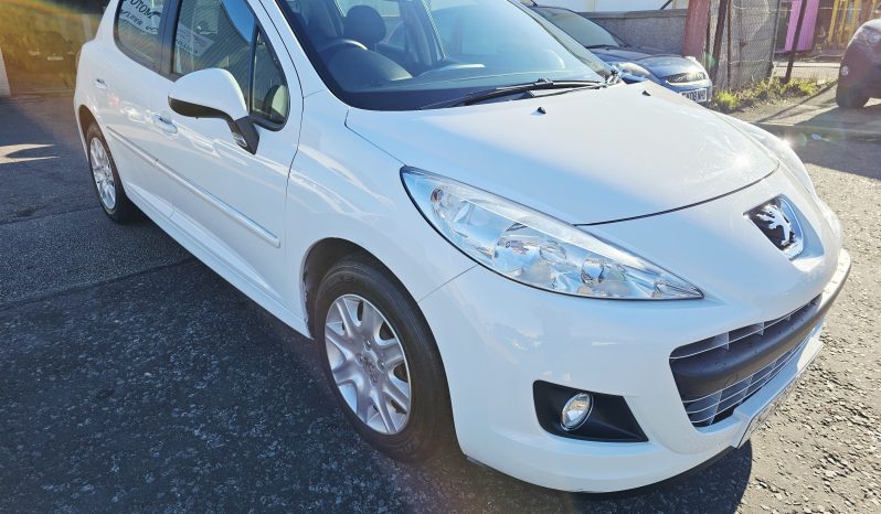46k miles! 2012 White Peugeot 207 Active, 1.4L petrol. MOT November 2026.ulez free.2 Owner £2995 full