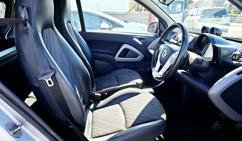 46k miles! 2012 Automatic Smart forTwo Pulse MHD,1 Litre Petrol.MOT November 2026.Ulez free.£20 Tax.AUX £3795 full