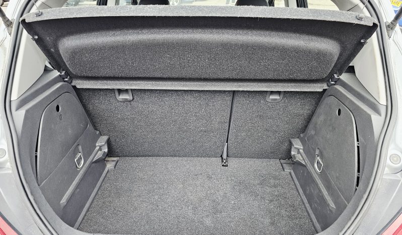 49k Miles! 2010 Silver Vauxhall CORSA SE,1.4 PETROL, MOT November 2026..5Dr. Ulez free.FSH.1 Owner £2995 full