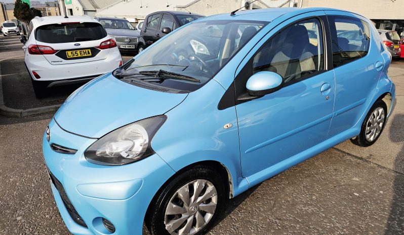 2014 Blue TOYOTA AYGO MOVE VVT-I, 1L petrol.MOT September 2026.£20 Tax.59 Miles.5Dr.SAT NAV.Ulez free £4295 full