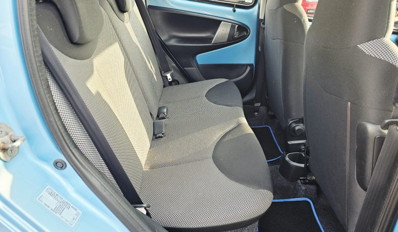 2014 Blue TOYOTA AYGO MOVE VVT-I, 1L petrol.MOT September 2026.£20 Tax.59 Miles.5Dr.SAT NAV.Ulez free £4295 full