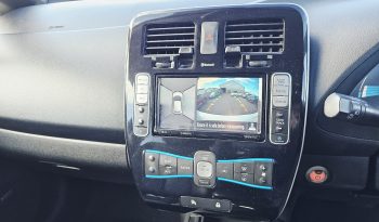 Automatic! 2015 White Nissan Leaf 80kw Tekna .MOT February 2027.5Dr.61k Miles.FSH.Heated Seats.Reverse Camera.Ulez free £3795 full