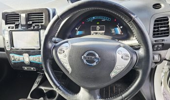 Automatic! 2015 White Nissan Leaf 80kw Tekna .MOT February 2027.5Dr.61k Miles.FSH.Heated Seats.Reverse Camera.Ulez free £3795 full