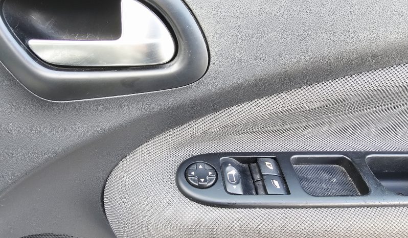 49k Miles! 2014 Silver Citron C3 Picasso VTi, 1.4L petrol. MOT April 2027.5 Dr.Ulez Free.1 Owner £3795 full
