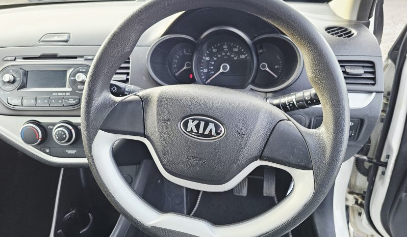 2014 White KIA PICANTO,1L Petrol.MOT August 2026.5Dr.Low miles.£20 Tax.FSH.Ulez Free £2995 full