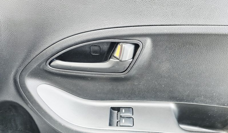 2014 White KIA PICANTO,1L Petrol.MOT August 2026.5Dr.Low miles.£20 Tax.FSH.Ulez Free £2995 full