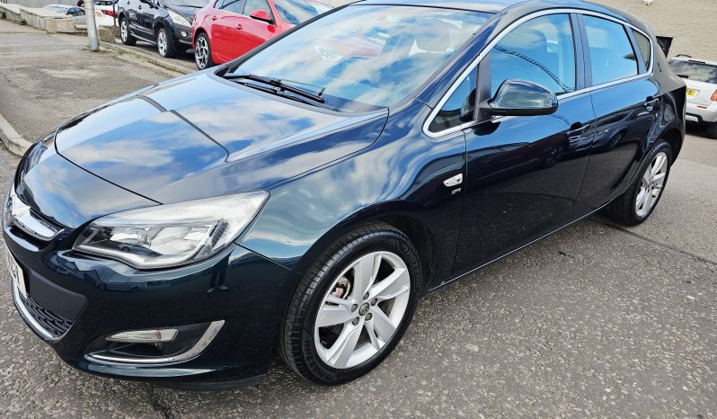 55k Miles! 2014 Green Vauxhall Astra SRI, 1.4L petrol. MOT March 2027. 5dr. aux, ac.FSH.Ulez free £4295 full