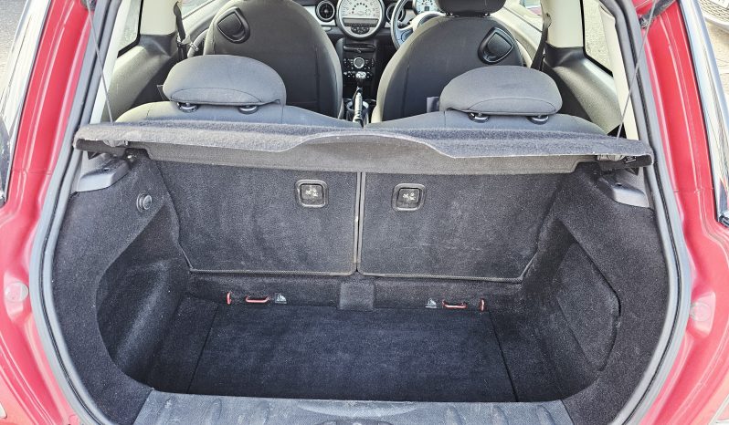 2013 Red Mini One, 1.6 petrol. 3 door. MOT September 2026.Ulez free.SH.2 Owner £3995 full