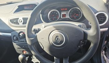 Automatic! 2010 Silver Renault Clio Expression VVT, 1.6L Petrol.MOT August 2026.Low Miles.Ulez Free £3495 full