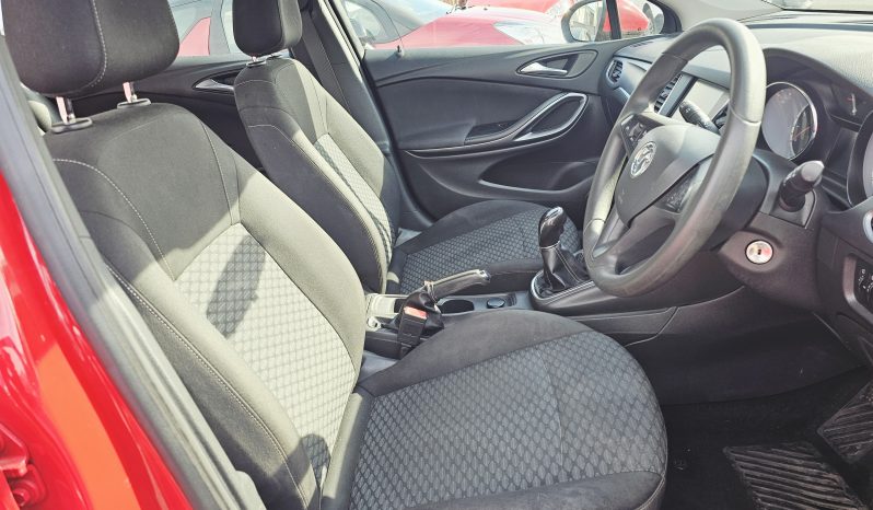 2016 Red Vauxhall Astra Design, 1.4L petrol. MOT April 2027. 5dr.aux, AC.SH.Low miles.Ulez free £4495 full