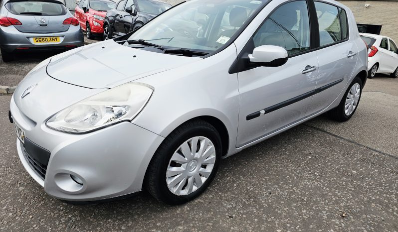 Automatic! 2010 Silver Renault Clio Expression VVT, 1.6L Petrol.MOT April 2027.Low Miles.Ulez Free £3495 full