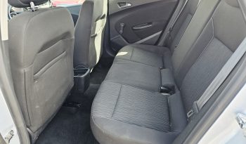 57k miles! 2015 Silver Vauxhall Astra Design, 1.6L petrol. MOT November 2026. 5dr.aux, AC.FSH.Ulez free £4995 full