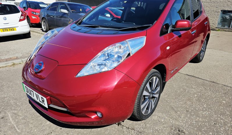 49k Miles! Automatic! 2017 Red Nissan Leaf 80kw Tekna .MOT April 2027.5Dr.FSH.Heated Seats.Reverse Camera.Ulez free £4995 full