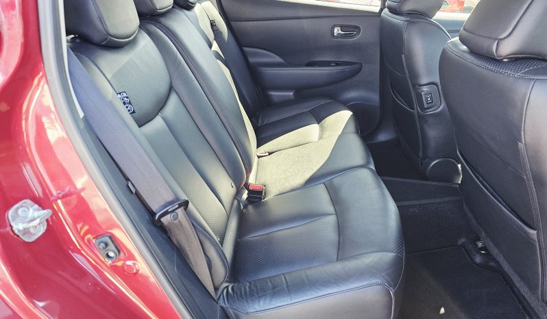 49k Miles! Automatic! 2017 Red Nissan Leaf 80kw Tekna .MOT April 2027.5Dr.FSH.Heated Seats.Reverse Camera.Ulez free £4995 full