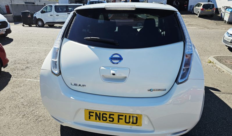 46k Miles! Automatic! 2015 White Nissan Leaf 80kw Tekna .MOT February 2027.5Dr.FSH.Heated Seats.Reverse Camera.Ulez free £4495 full