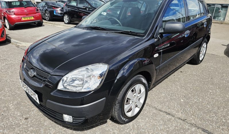 2009 Black KIA RIO,1.4L Petrol.MOT October 2026.Ulez Free.63K miles.5Dr.FSH.2 Owner £1995 full
