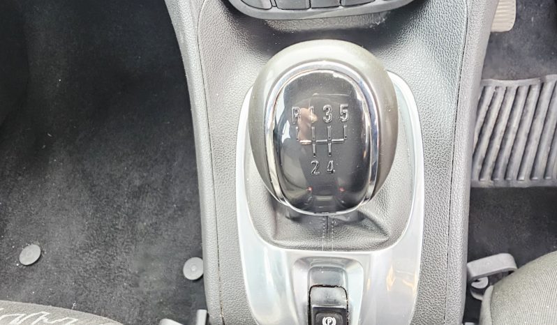 2017 White Vauxhall Meriva Life,1.4L Petrol, MOT June 2027.MPV.69k Miles.5Dr.FSH.Ulez free.2 Owner £3995 full