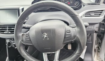 44k miles! 2016 Silver Peugeot 208 Pure Tech Active, 1L petrol.3Dr.MOT April 2027.£20 Tax.Ulez free.1 Owner £4995    full