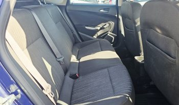 2011 Blue Vauxhall Astra Exclusiv, 1.6L petrol. MOT May 2027. 5dr. aux.Low miles.Ulez free £1995 full