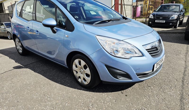2013 Blue Vauxhall Meriva Exclusiv, 1.4L Petrol, MOT April 2027.Low Miles.5Dr.Ulez free.1 Owner £2495 full