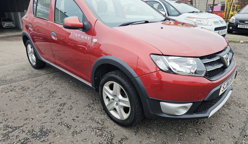 58k Miles! 2014 Red Dacia Sandero Stepway TCe Laureate,1L Petrol, MOT May 2027.5Dr.FSH.Ulez free.Sat Nav.2 Owner £4495 full