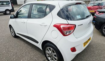 14k Miles! 2016 White Hyundai i10 Premium, 1L petrol, Mot March 2027.5dr. Aux.£20 tax. FSH.Ulez free.2 Owner £7495 full