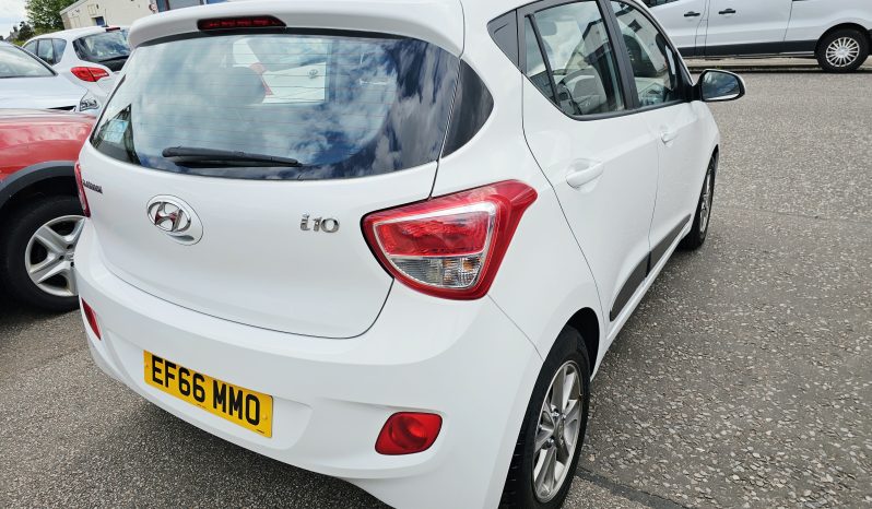14k Miles! 2016 White Hyundai i10 Premium, 1L petrol, Mot March 2027.5dr. Aux.£20 tax. FSH.Ulez free.2 Owner £7495 full