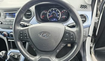 14k Miles! 2016 White Hyundai i10 Premium, 1L petrol, Mot March 2027.5dr. Aux.£20 tax. FSH.Ulez free.2 Owner £7495 full