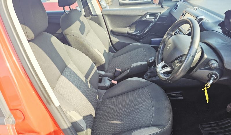 2016 Orange Peugeot 208 XS Pure Tech, 1.2L petrol. MOT July 2027.£20 Tax.Low Miles.Ulez free £3495 full