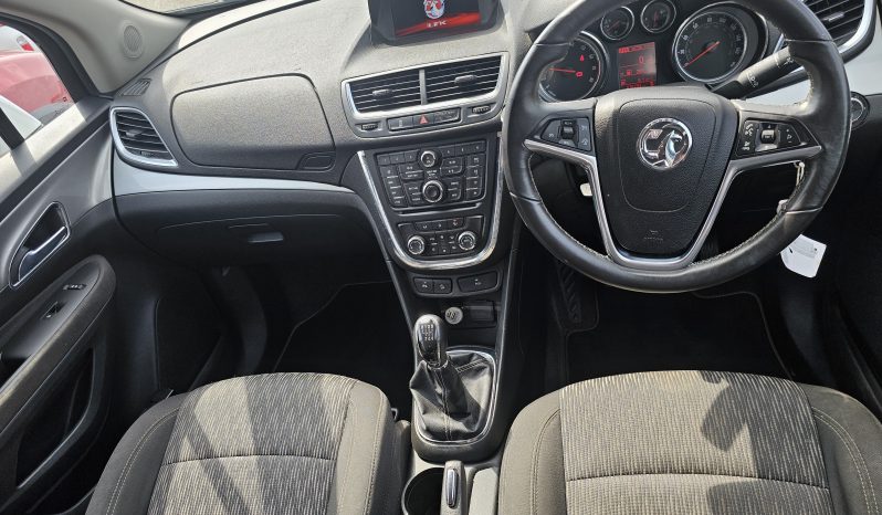 2014 White Vauxhall Mokka Tech line, 1.4 petrol.MOT March 2027.76k Miles.Ulez Free.FSH.2 Owner £3995 full