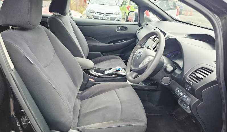 Automatic! 62k miles! 2016 Black Nissan Leaf 80kw Tekna .MOT December 2026.5Dr.£20 Tax.FSH.Reverse Camera.Ulez free.2 Owner £3995 full